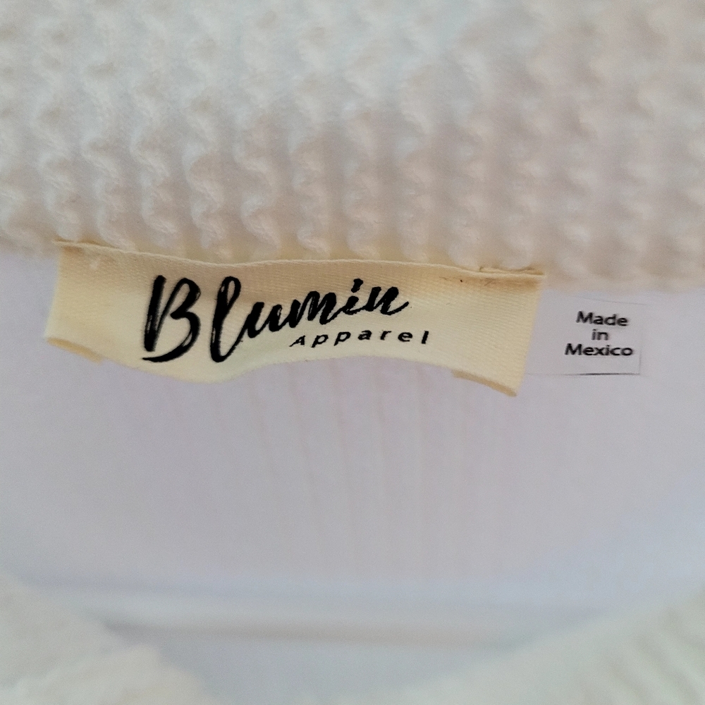 Blumin Apparel White Oversized High Low Button Down Shirt Shacket Cover Up - Picture 7 of 8